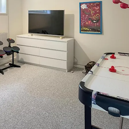 Σπίτι διακοπών 2 Bedroom Amazing In *