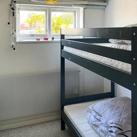 2 Bedroom Amazing In Σπίτι διακοπών Aså
